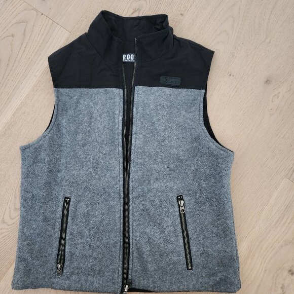 Women's Roots Black and Gray reversible Vest - Picture 1 of 11